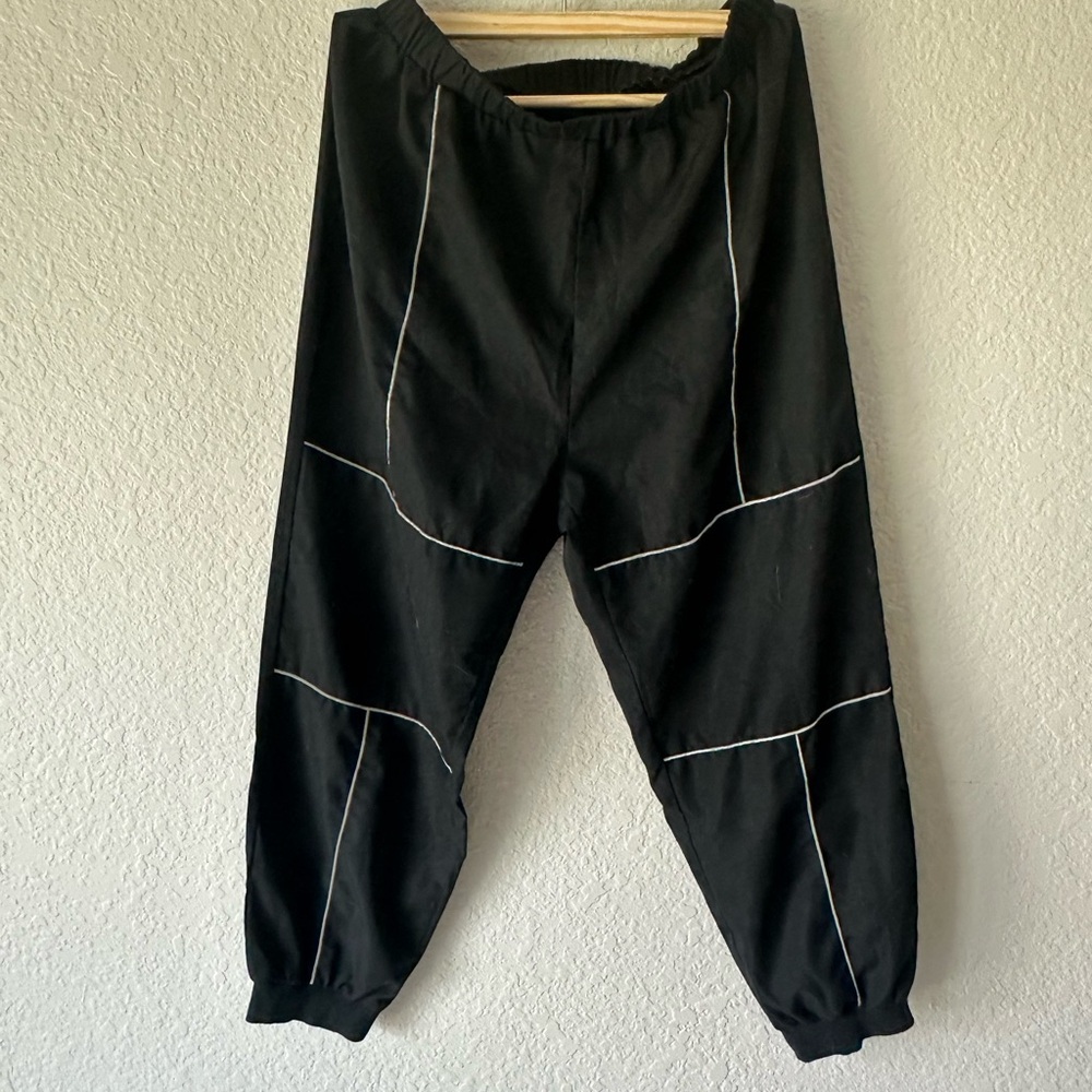 SHEIN Black Joggers with White Stitch Detail Women’s XL